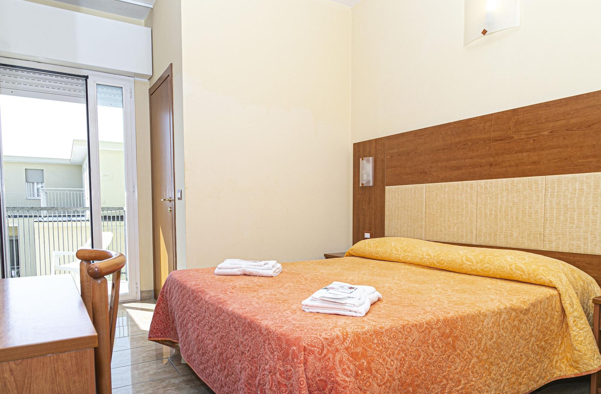 Hotel Ambasciatori Белларія-Іджеа-Марина Екстер'єр фото